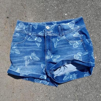 Women's Size 15-18 shorts, and skirt NIKE Capri's