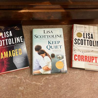 3 Signed Books by LISA SCOTTOLINE