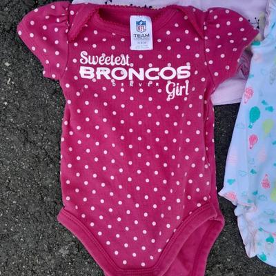 New with tag 0-6 month Girl clothes
