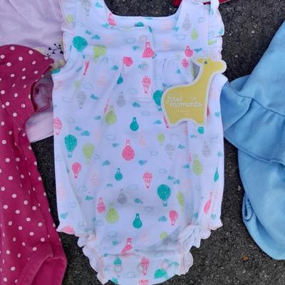 New with tag 0-6 month Girl clothes