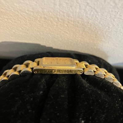 PULSAR Women's Gold Tone Vintage Watch