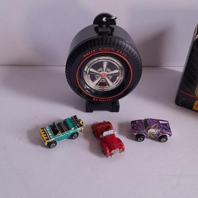 Die cast Metal cars, Hot wheels Micro machine keychain and three micro machine cars