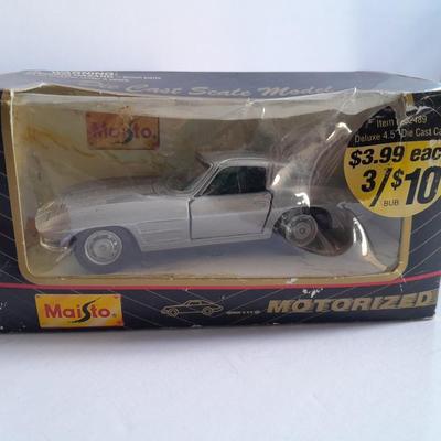 Die cast Metal cars, Hot wheels Micro machine keychain and three micro machine cars