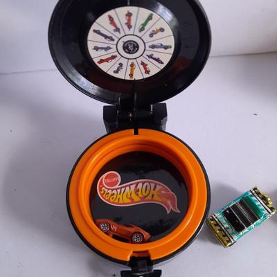Die cast Metal cars, Hot wheels Micro machine keychain and three micro machine cars
