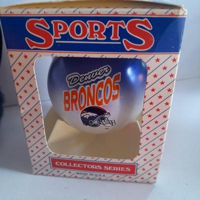 Bronco's Christmas hats, Sticking, ornament and new Ear Muffs