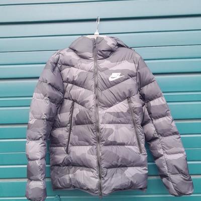Nike Down Winter Coat Size Medium