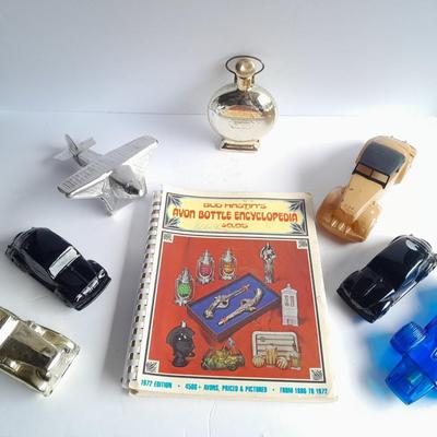 Avon Bottles with Avon bottle Encyclopedia price guide
