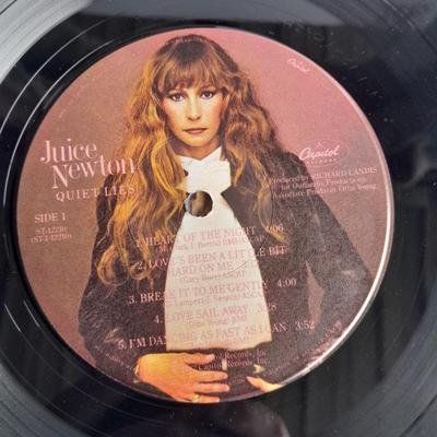 Two Juice Newton 12" LP Vinyl Record Albums In great condition!