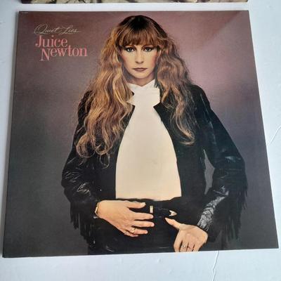 Two Juice Newton 12" LP Vinyl Record Albums In great condition!