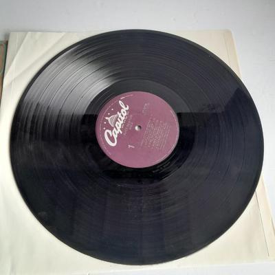 Two Juice Newton 12" LP Vinyl Record Albums In great condition!