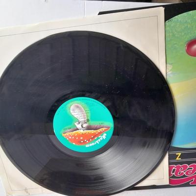 Two Heart 12" LP Vinyl Record Albums In great condition! Dreamboat Annie and Magazine