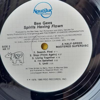 The Bee Gee's and Commodores 12" LP Vinyl Record Albums In great condition!
