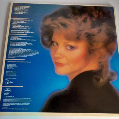 Three Reba McIntire 12" LP Vinyl Record Albums In great condition!