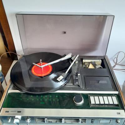 Working Vintage Panasonic Stereo Music Center AM/FM/ Cassette / Record player SE-1050