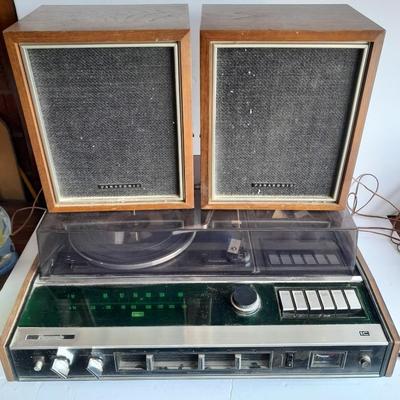 Working Vintage Panasonic Stereo Music Center AM/FM/ Cassette / Record player SE-1050