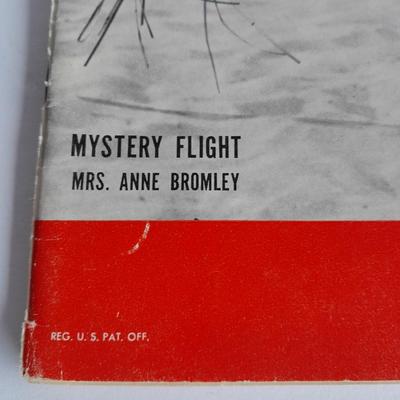 1946 Gloria Grahame LIFE Magazine and Mystery Flight 1950 LIFE Magazine