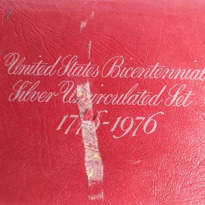 United States Bicentennial Silver Uncirculated 1776 - 1976 Set of Coins