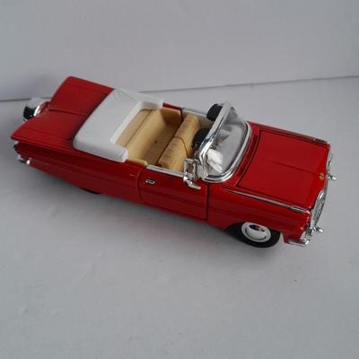 Two small die Cast model cars