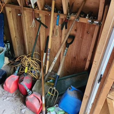 Complete Outdoor Shed contents Garden Tools, Gas Cans, Ice Melt excludes Black craftsman bag