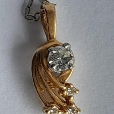 12k & 14 KT. Gold Jewlery, Bracelet, necklace, pendants and a marked ring