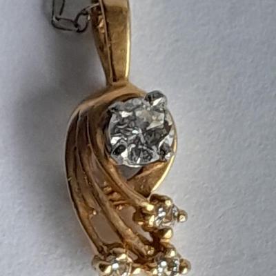 12k & 14 KT. Gold Jewlery, Bracelet, necklace, pendants and a marked ring