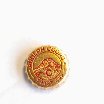 Michael Jackson Pocket Guide to Beer with Adolph Coors Twist cap hat pin