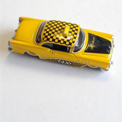 New in package DUB City Scion car and three toy cars Hot Wheels, Maisto Taxi