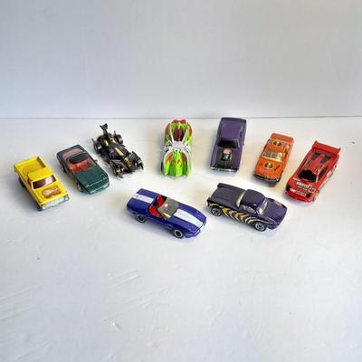 Variety of Collectible toy cars Matchbox, Hot Wheels, and more