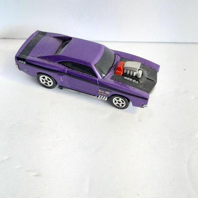 Variety of Collectible toy cars Matchbox, Hot Wheels, and more