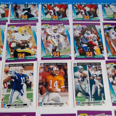 Football trading cards with Super Bowl XXI Poster and Dunn Deal Warrick Dunn poster