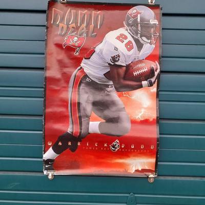 Football trading cards with Super Bowl XXI Poster and Dunn Deal Warrick Dunn poster
