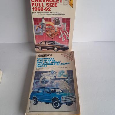 Chilton's Repair Manuals Chevy Full size 1968 - 92 and S-10 Blazer Jimmy Bravada 82-91 Books MECHANIC