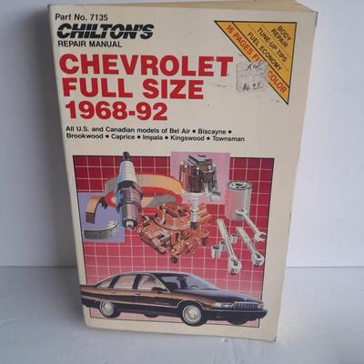 Chilton's Repair Manuals Chevy Full size 1968 - 92 and S-10 Blazer Jimmy Bravada 82-91 Books MECHANIC