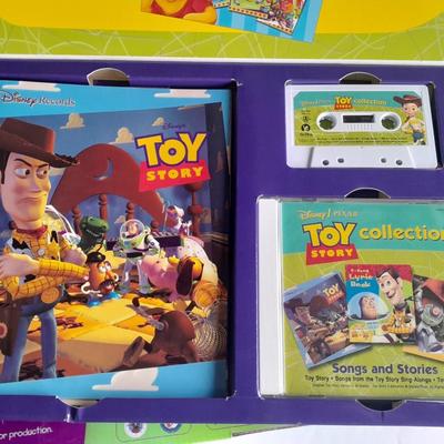 Kid's Clock / Create a clock, and Toy story Book cassette and cd kit
