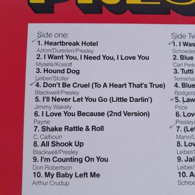 Elvis Presley 20 Golden Hits Volume 1 Vinyl LP 12" Record Album in great condition!