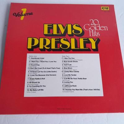 Elvis Presley 20 Golden Hits Volume 1 Vinyl LP 12" Record Album in great condition!