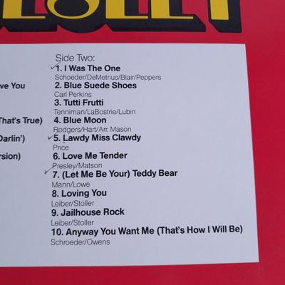 Elvis Presley 20 Golden Hits Volume 1 Vinyl LP 12" Record Album in great condition!