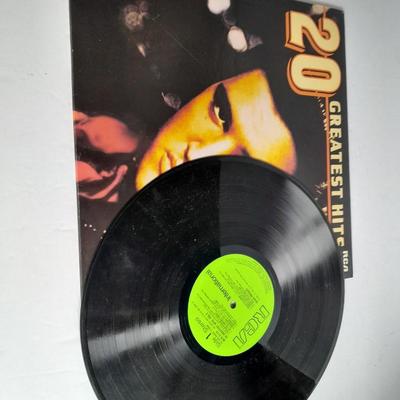 Elvis Presley 20 Greatest Hits Volume 2 Vinyl LP 12" Record Album in great condition!
