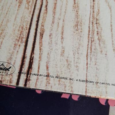 Five Linda Romstadt Vinyl LP 12" Record Albums in great condition!