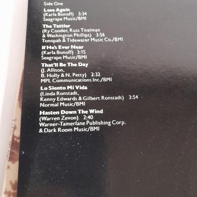 Five Linda Romstadt Vinyl LP 12" Record Albums in great condition!