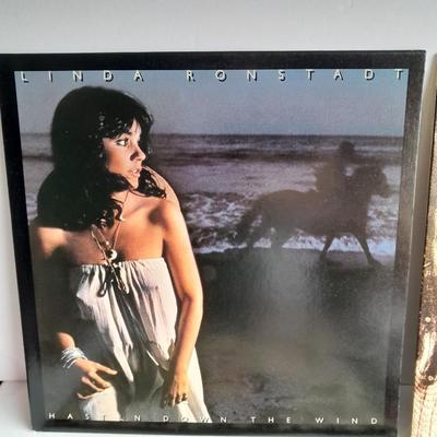 Five Linda Romstadt Vinyl LP 12" Record Albums in great condition!