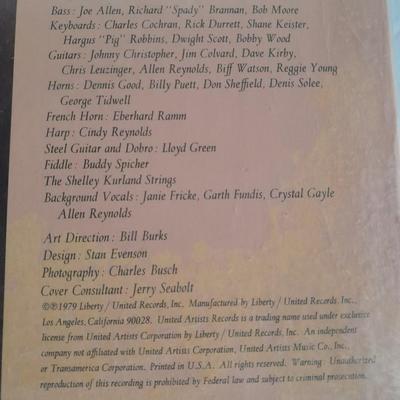 Two Crystal Gayle Vinyl LP 12" Record Albums in great condition!