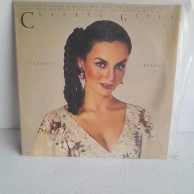 Two Crystal Gayle Vinyl LP 12" Record Albums in great condition!