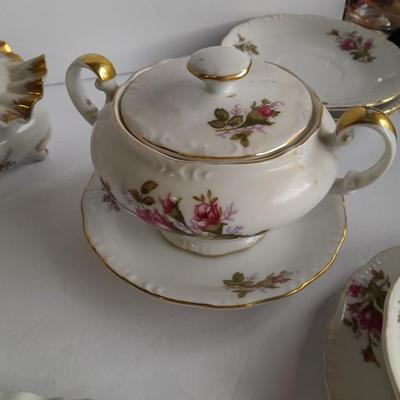 Vintage JAPAN rose Chinaware Dishes with Gold trim