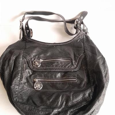 Kathy Van Zeeland black purse with shoulder strap Fifth Avenue New York