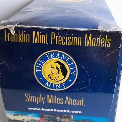 Die Cast Franklin Mint Precision model Bonnie & Clyde Edition Ford Convertible Sedan with paperwork