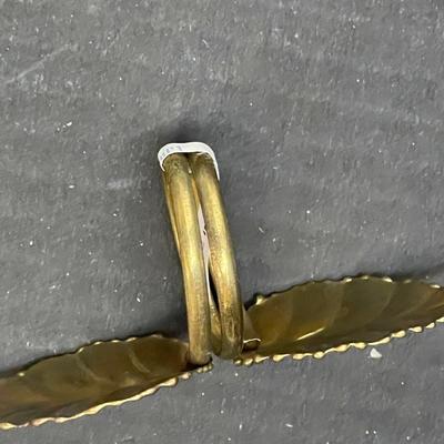 NEW Set of 8 Gold Leaf Napkin Holders