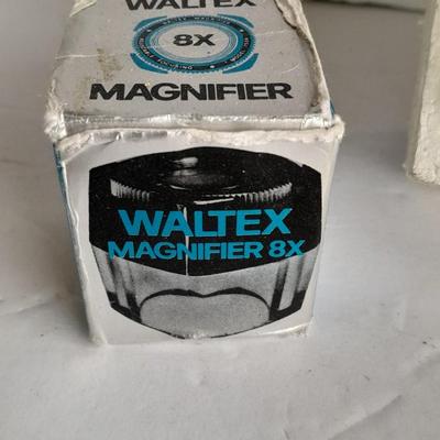 Waltex 8X magnifier with Micro Sonic Cleaner