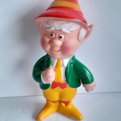 Vintage Sprout Vinyl Doll Jolly Green Giant 1970s Sprout and Ernie Keebler Elf Vinyl Doll / figure