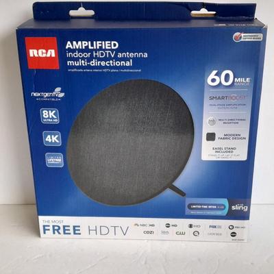 Brand new indoor HDTV Multi- directional TV Antenna GET LOCAL CHANNELS WITH THIS!